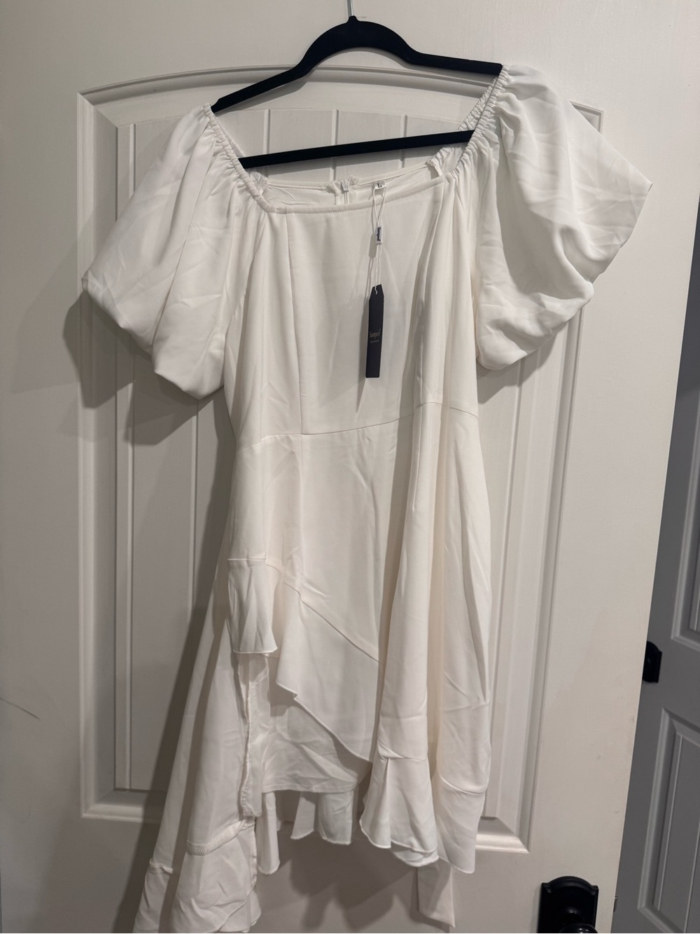 Women's White Off-Shoulder Ruffle Hem Top